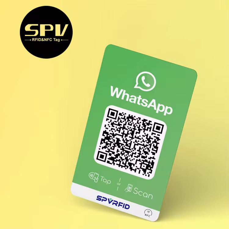 Format carte WhatsApp similaire